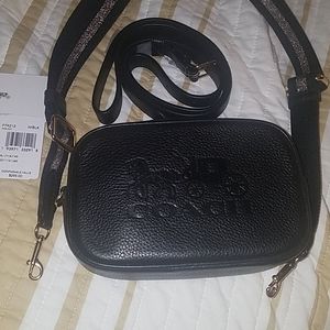 Convertible belt bag Cross body / fanny pack